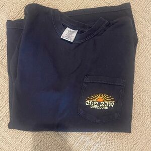 Old row tshirt